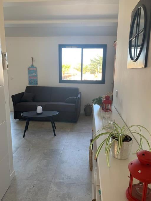 Maison Terrasse Proche Centre Ville Et Ile De Re La Rochelle  Eksteriør bilde