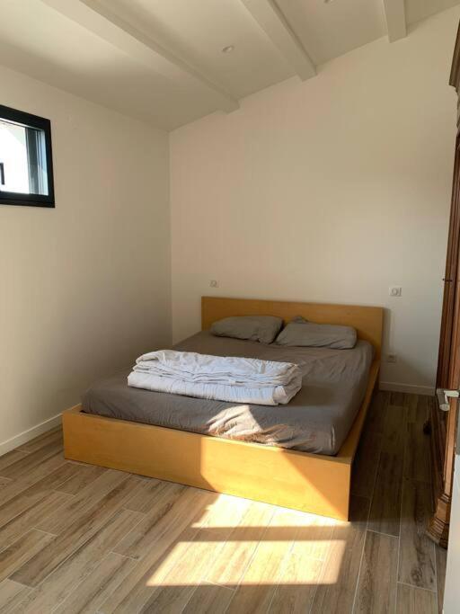 Maison Terrasse Proche Centre Ville Et Ile De Re La Rochelle  Eksteriør bilde