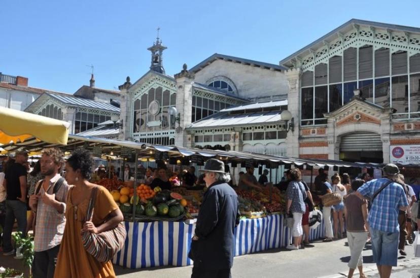 Maison Terrasse Proche Centre Ville Et Ile De Re La Rochelle  Eksteriør bilde